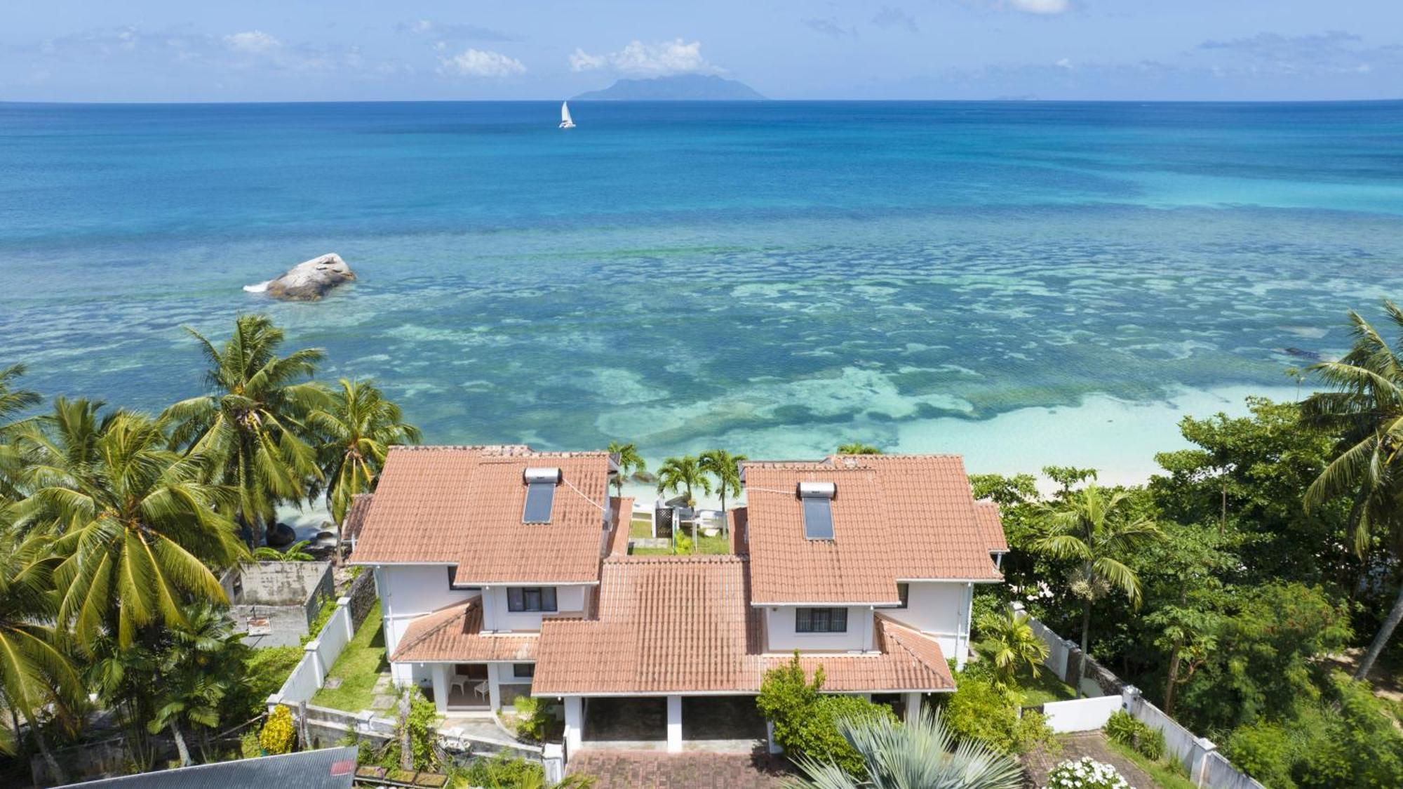 Beach View Villa - Beauvallon Villas Beau Vallon  Bagian luar foto