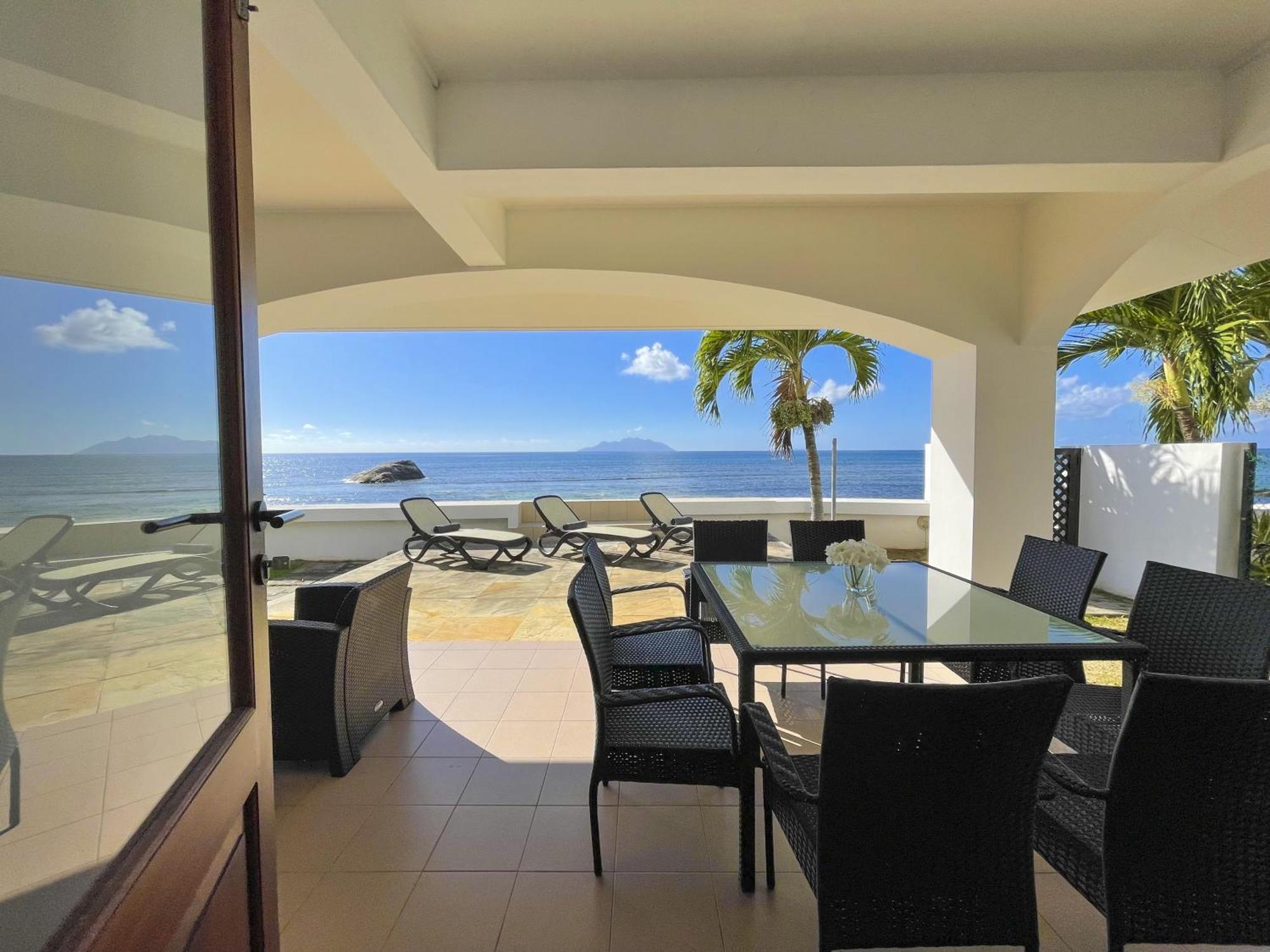 Beach View Villa - Beauvallon Villas Beau Vallon  Bagian luar foto