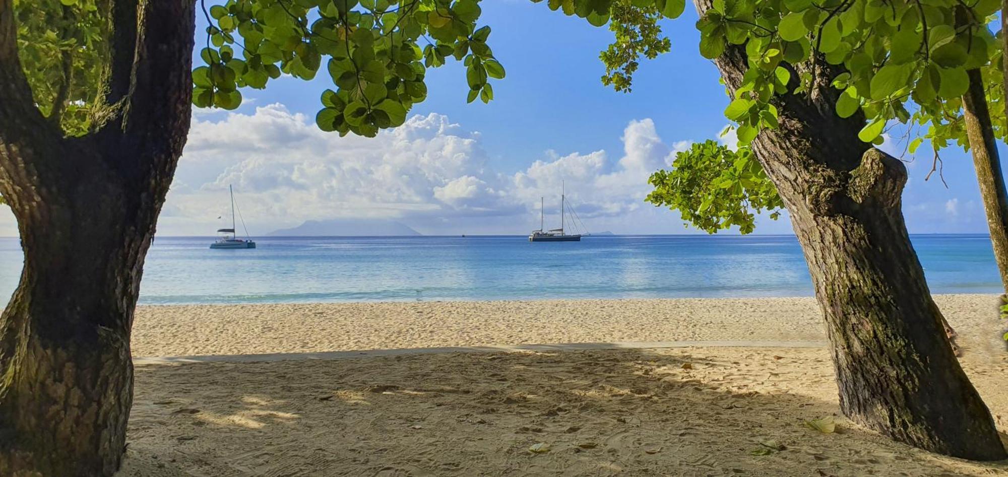 Beach View Villa - Beauvallon Villas Beau Vallon  Bagian luar foto